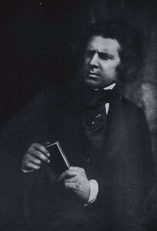 D O Hill, jonka otti hänen kemian avustajansa Robert Adamson tekijältä David Octavius Hill