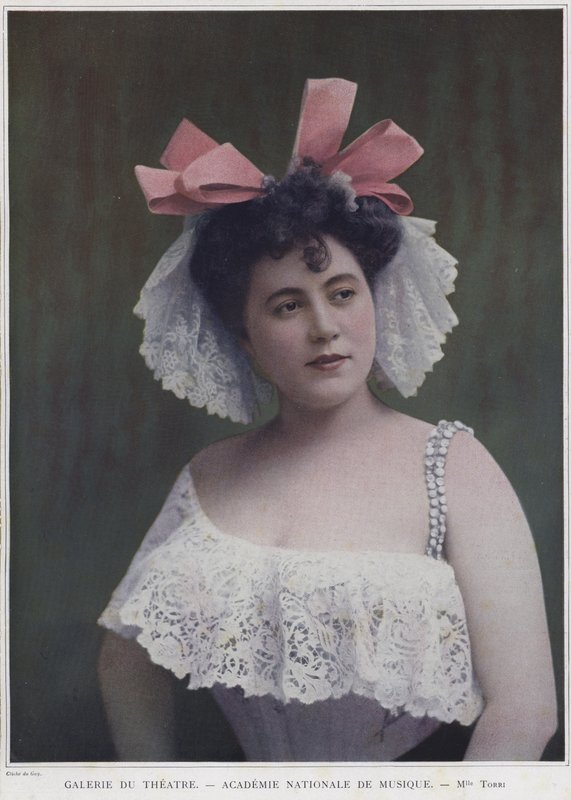 Mademoiselle Torri, ranskalainen näyttelijä ja laulaja värillinen valokuva tekijältä Du Guy