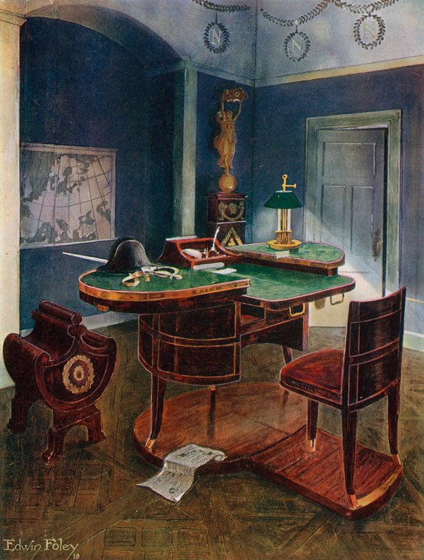 Bureau de Campagne ja Bureau en Boite of Napoleon I, Chateau de la Malmaison, Ranska tekijältä Edwin John Foley