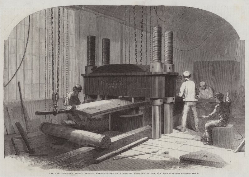 Uusi rautapäällysteinen laivasto, joka taivuttaa panssarilevyjä hydraulisella paineella Chatham Dockyardilla tekijältä Edwin Weedon