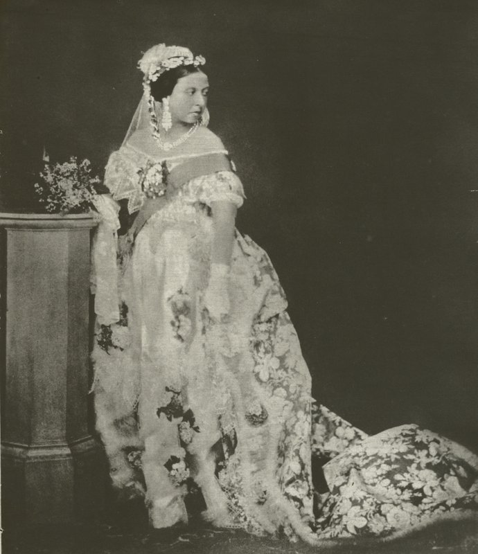 Kuningatar Victoria, varhainen valokuva, 1850-luvun puoliväli tekijältä English Photographer