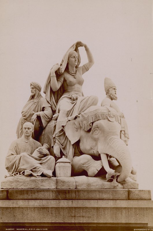 Albert Memorial, South Kensington, Lontoo tekijältä English Photographer