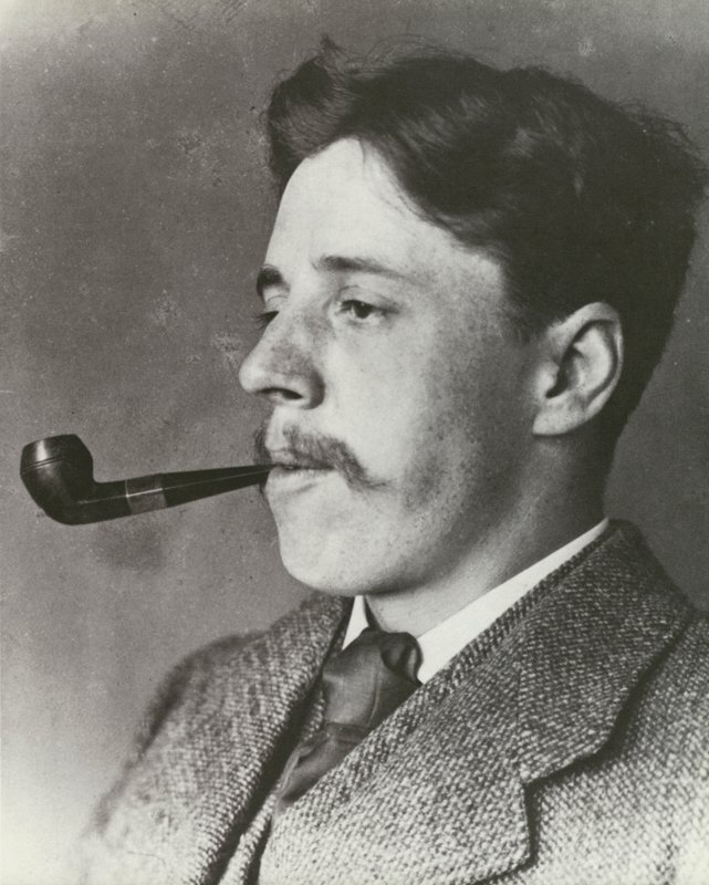 Arnold Bennett, polttaa piippua, muotokuva (m/w kuva) tekijältä English Photographer