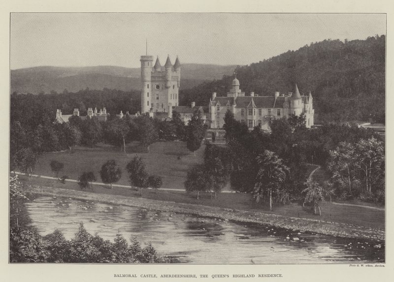 Balmoral Castle, Aberdeenshire, Queens Highland Residence tekijältä English Photographer