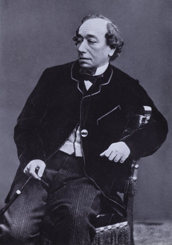Benjamin Disraeli, Earl of Beaconsfield, Britannian konservatiivipoliitikko ja pääministeri tekijältä English Photographer