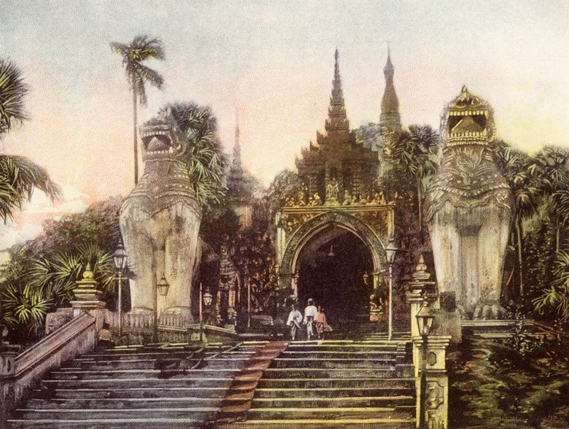Burma / Myanmar: Dagon Pagodan vanha sisäänkäynti (värikuva). tekijältä English Photographer