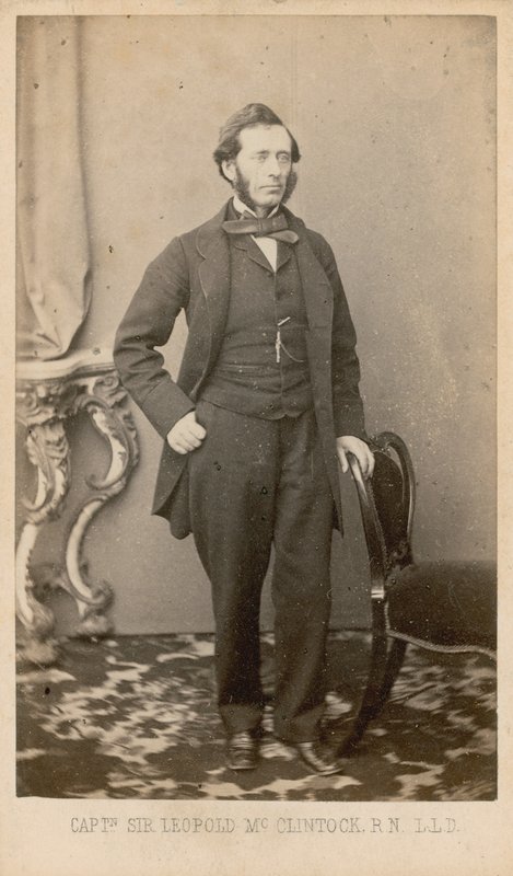 Kapteeni Sir Leopold McClintock tekijältä English Photographer