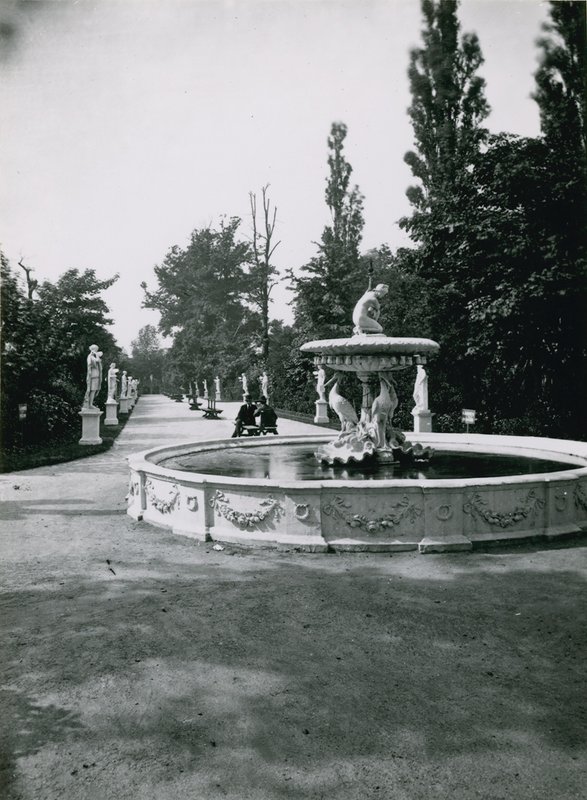 Cremorne Gardens, Lontoo: Italian Walk tekijältä English Photographer
