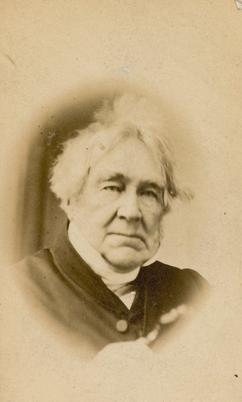 Tohtori Anson tekijältä English Photographer
