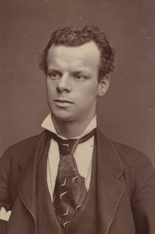 Edward Terry tekijältä English Photographer