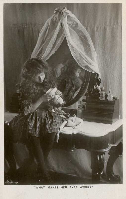 Edwardian postikortti tekijältä English Photographer