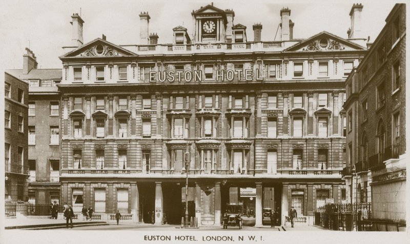 Euston Hotel, Lontoon NW1 tekijältä English Photographer