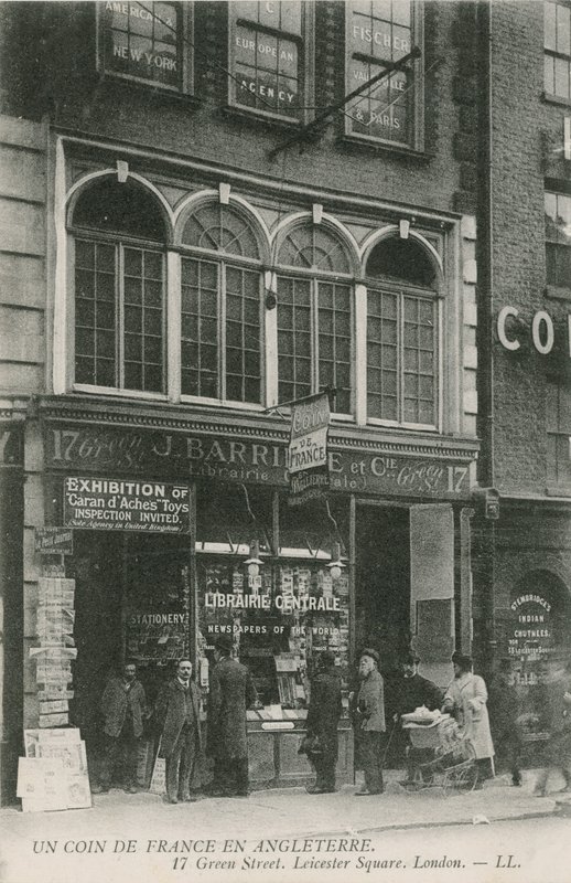 French Bookshop, 17 Green Street, Leicester Square, Lontoo. tekijältä English Photographer