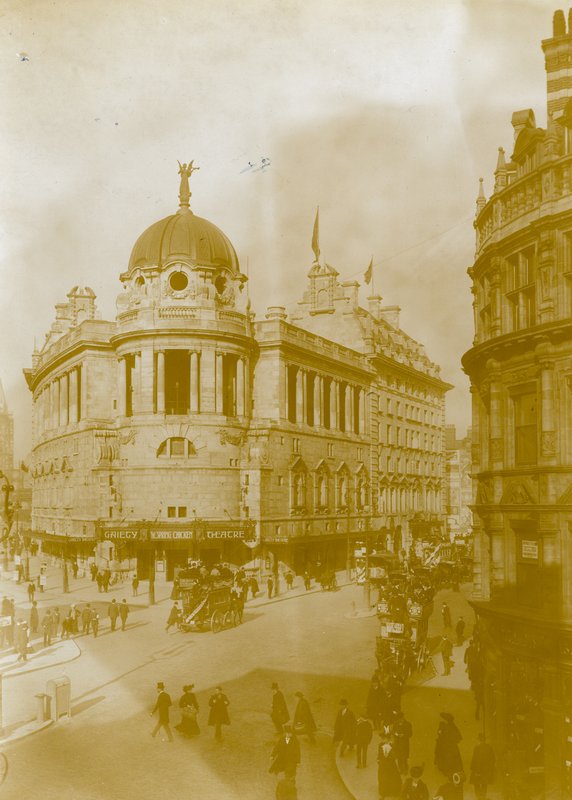 Gaiety Theatre, Lontoo tekijältä English Photographer