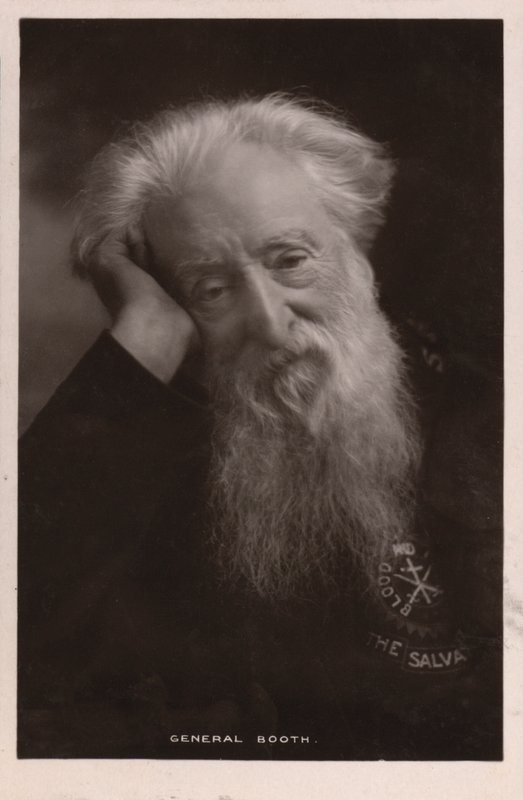 Pelastusarmeijan perustaja kenraali William Booth (s/w-kuva). tekijältä English Photographer