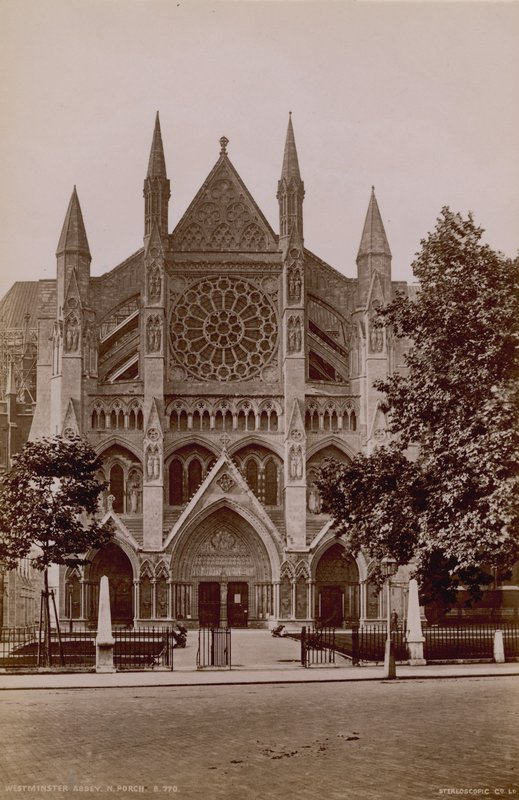 Yleisnäkymä Westminster Abbeyn pohjoiskuistilta tekijältä English Photographer