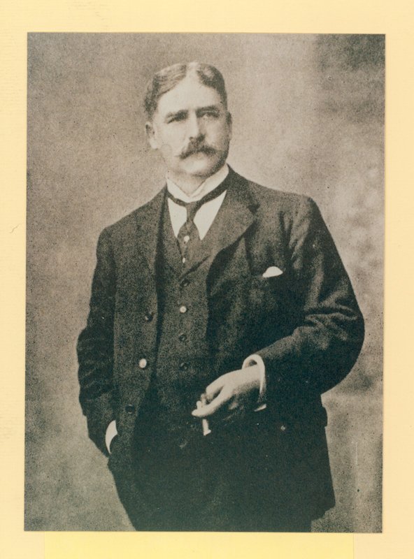 George Edwardes, teatterijohtaja tekijältä English Photographer