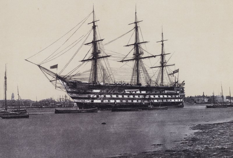 HMS St Vincent (m/w kuva) tekijältä English Photographer