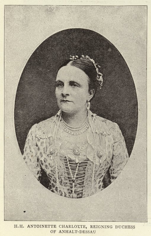 H H Antoinette Charlotte, Anhalt-Dessaun hallitseva herttuatar tekijältä English Photographer