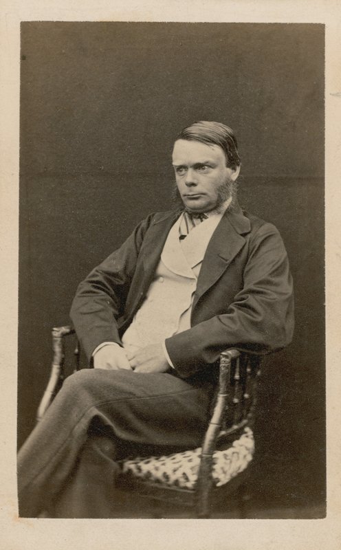 Henry Kingsley tekijältä English Photographer