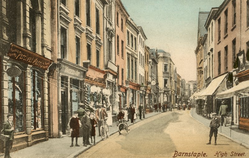 High Street, Barnstaple, Devon (m/w kuva) tekijältä English Photographer