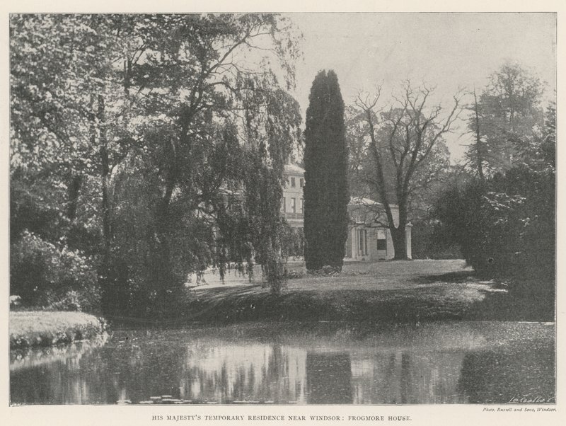 Hänen Majesteettinsa tilapäinen asuinpaikka lähellä Windsoria, Frogmore House tekijältä English Photographer