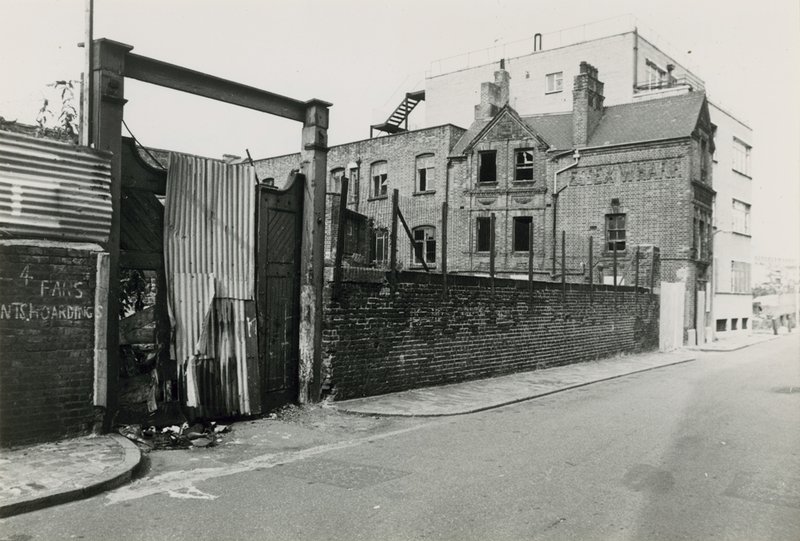 Viiltäjä-Jack: Durward Street tekijältä English Photographer