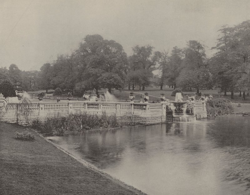Kensington Gardens (s/w-kuva) tekijältä English Photographer