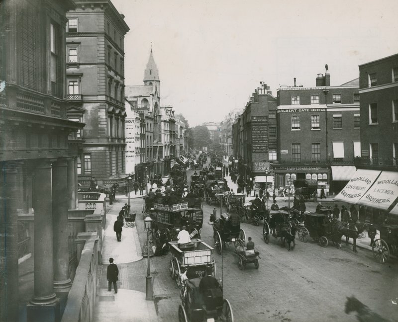 Knightsbridge, Lontoo tekijältä English Photographer