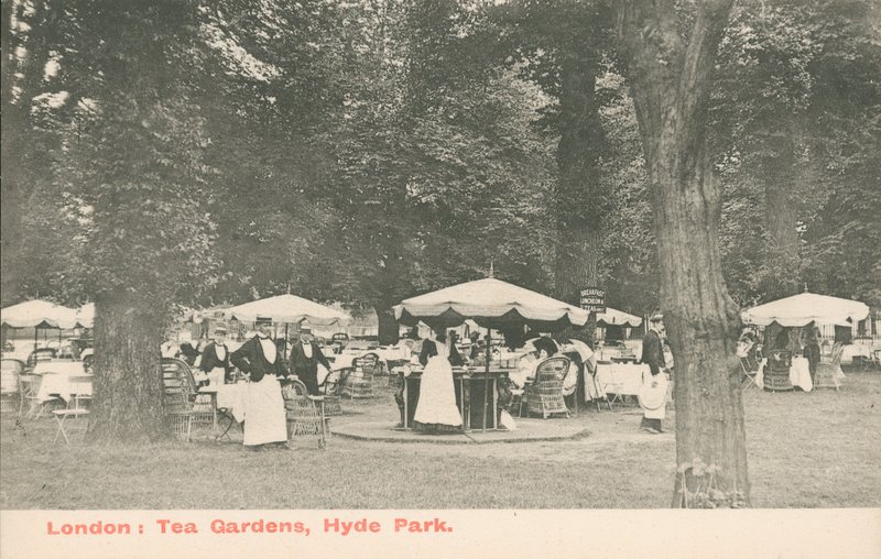 Lontoo, Tea Gardens, Hyde Park tekijältä English Photographer