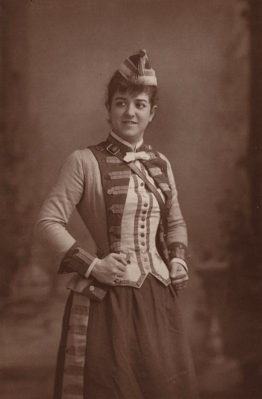 Mademoiselle Zelie de Lussan tekijältä English Photographer
