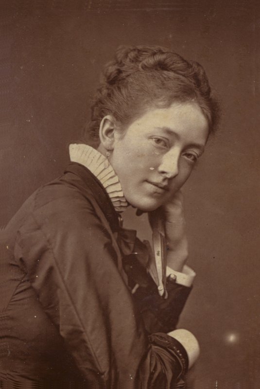 Marion Terry tekijältä English Photographer