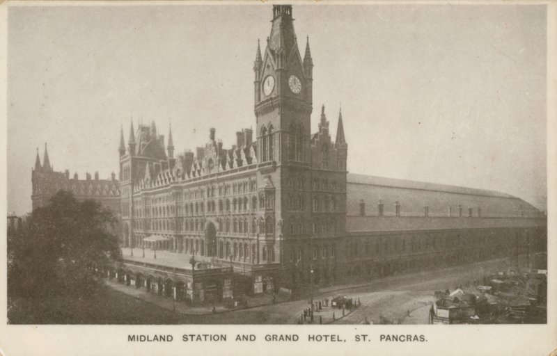 Midlandin asema ja Grand Hotel, St Pancras, Lontoo tekijältä English Photographer
