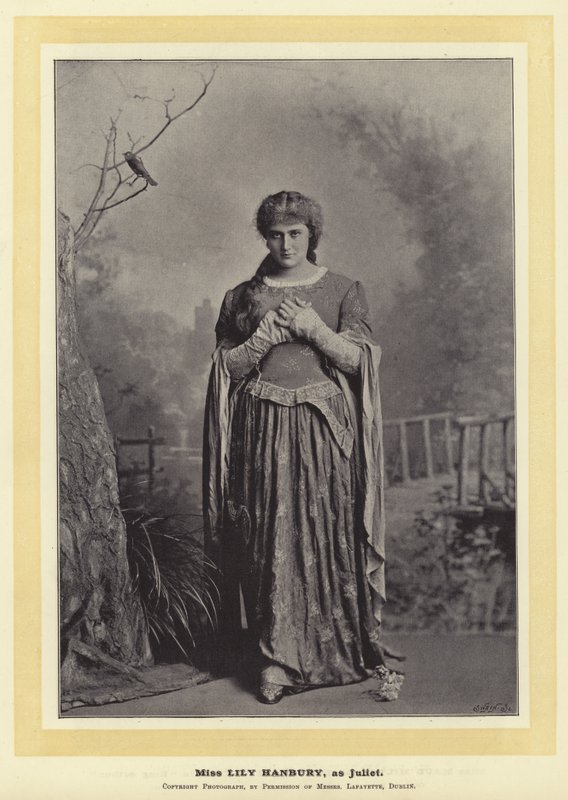 Miss Lily Hanbury, Julietta tekijältä English Photographer