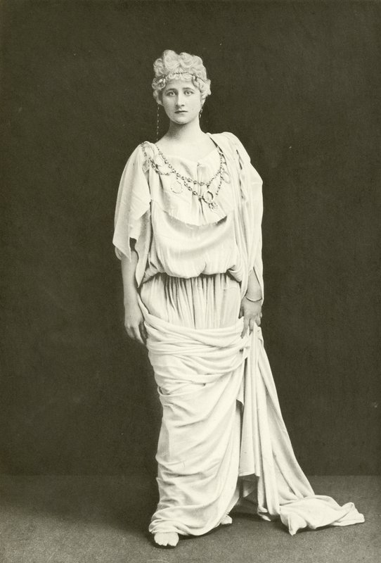 Neiti Mary Anderson Hermionena (kaiverrus) tekijältä English Photographer