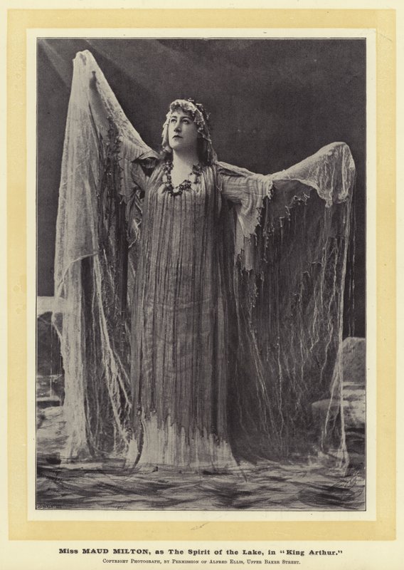 Neiti Maud Milton, The Spirit of the Lake, King Arthurissa tekijältä English Photographer