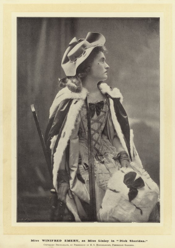 Miss Winifred Emery, Miss Linleynä Dick Sheridanissa tekijältä English Photographer