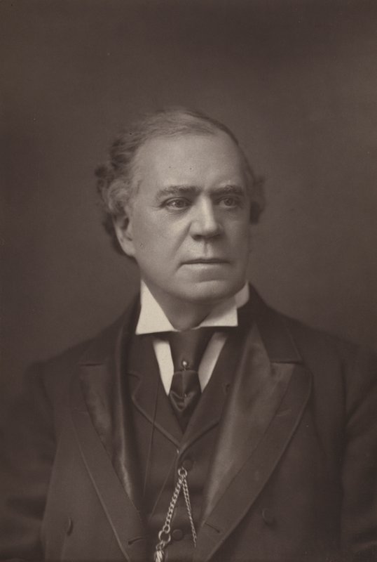 herra J L Toole tekijältä English Photographer