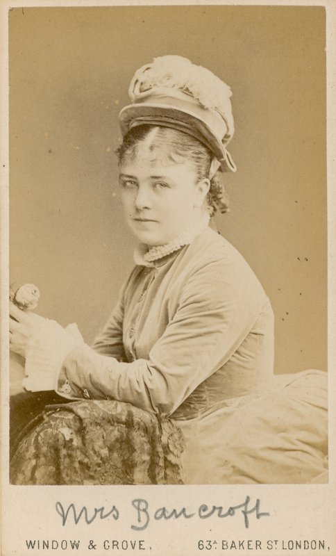 rouva Bancroft tekijältä English Photographer
