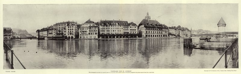 Panoraamanäkymä Luzernille tekijältä English Photographer