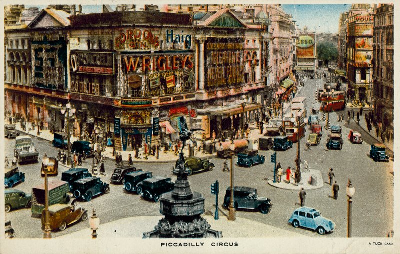Piccadilly Circus, Lontoo (kuva) tekijältä English Photographer