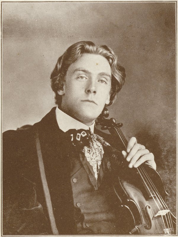 Ernest Newlandsmithin muotokuva tekijältä English Photographer