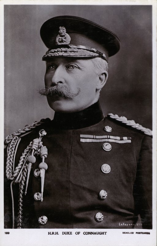 Prinssi Arthur, Connaughtin herttua, kuningatar Victorian ja prinssi Albertin kolmas poika (m/v kuva) tekijältä English Photographer