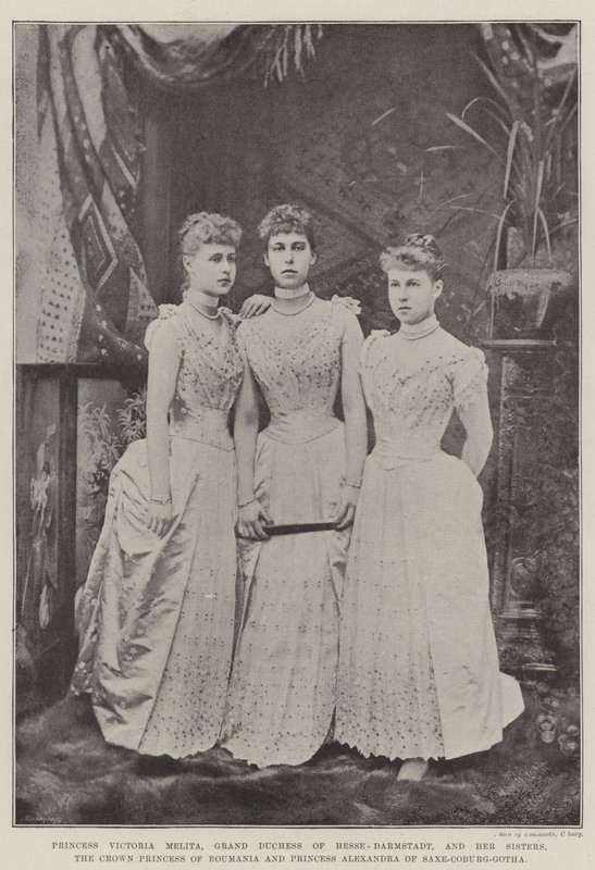 Prinsessa Victoria Melita, Hessen-Darmstadtin suurherttuatar ja hänen sisarensa, Romanian kruununprinsessa ja Saksi-Coburg-Gothan prinsessa Alexandra tekijältä English Photographer