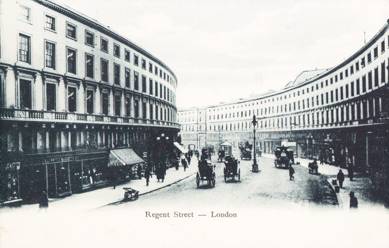 Regent Street tekijältä English Photographer