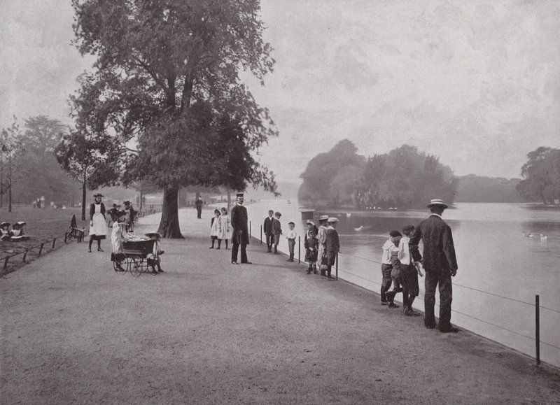 Regents Park, järvi tekijältä English Photographer
