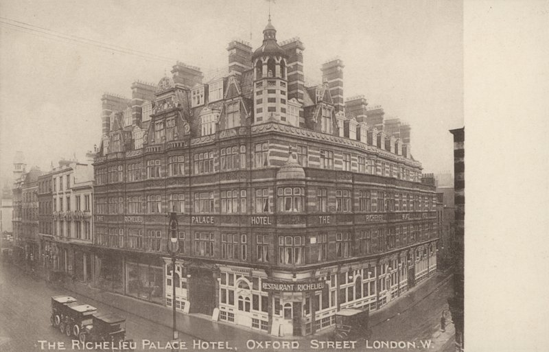 Richelieu Palace Hotel, Oxford Street, Lontoo W (m/w kuva) tekijältä English Photographer