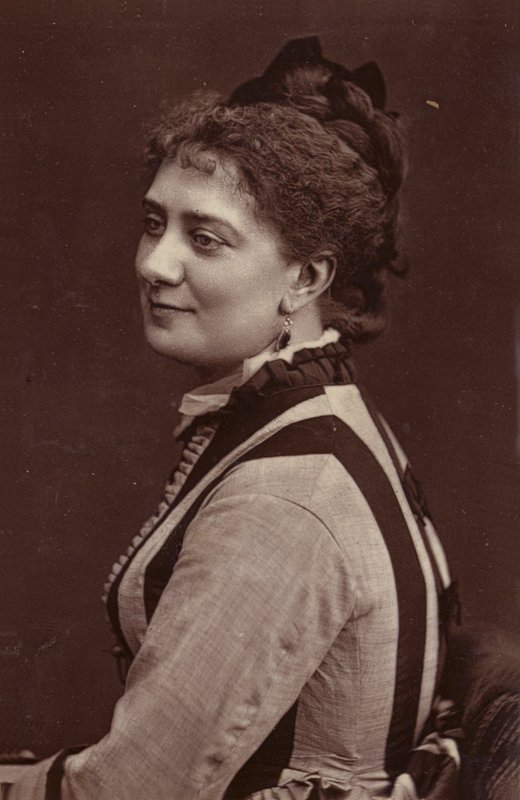 Rose Leclerq tekijältä English Photographer