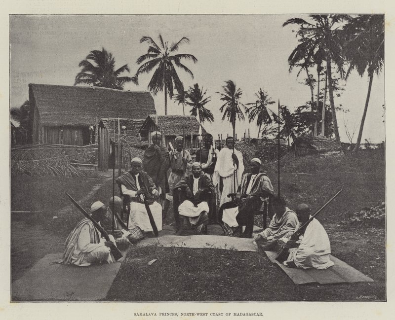 Sakalava Princes, Madagaskarin luoteisrannikko tekijältä English Photographer