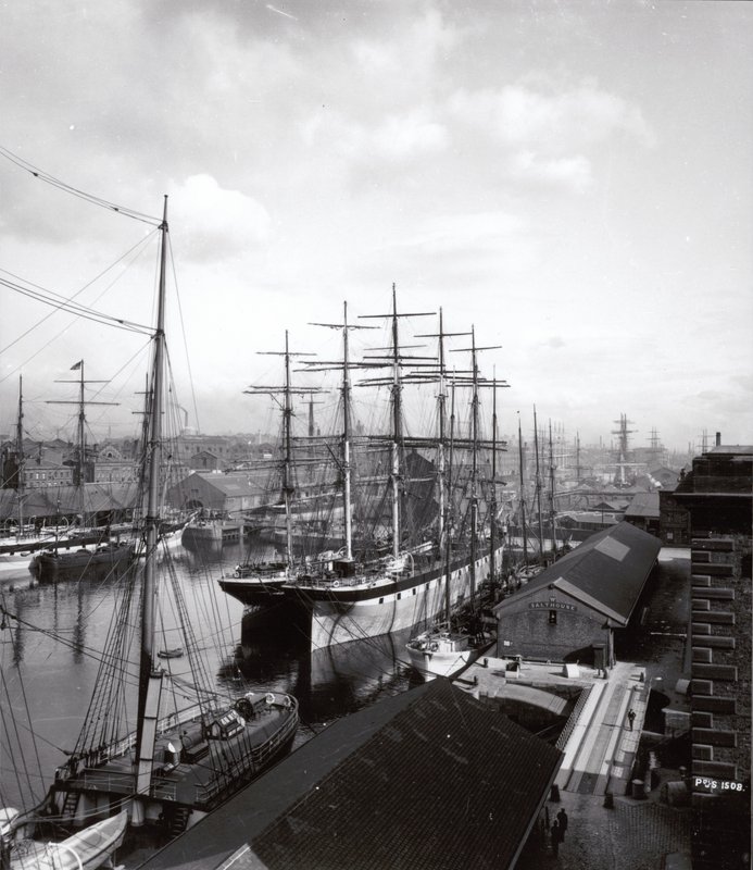 Salthouse Dock, Liverpool tekijältä English Photographer